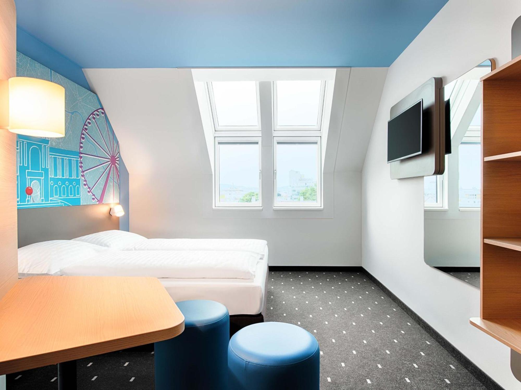 Double Room,1708247219:JPEG